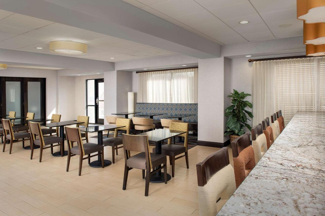 Hampton Inn Lenoir City Exterior photo