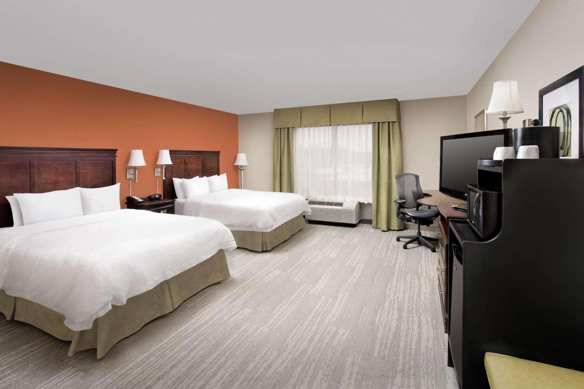 Hampton Inn Lenoir City Exterior photo