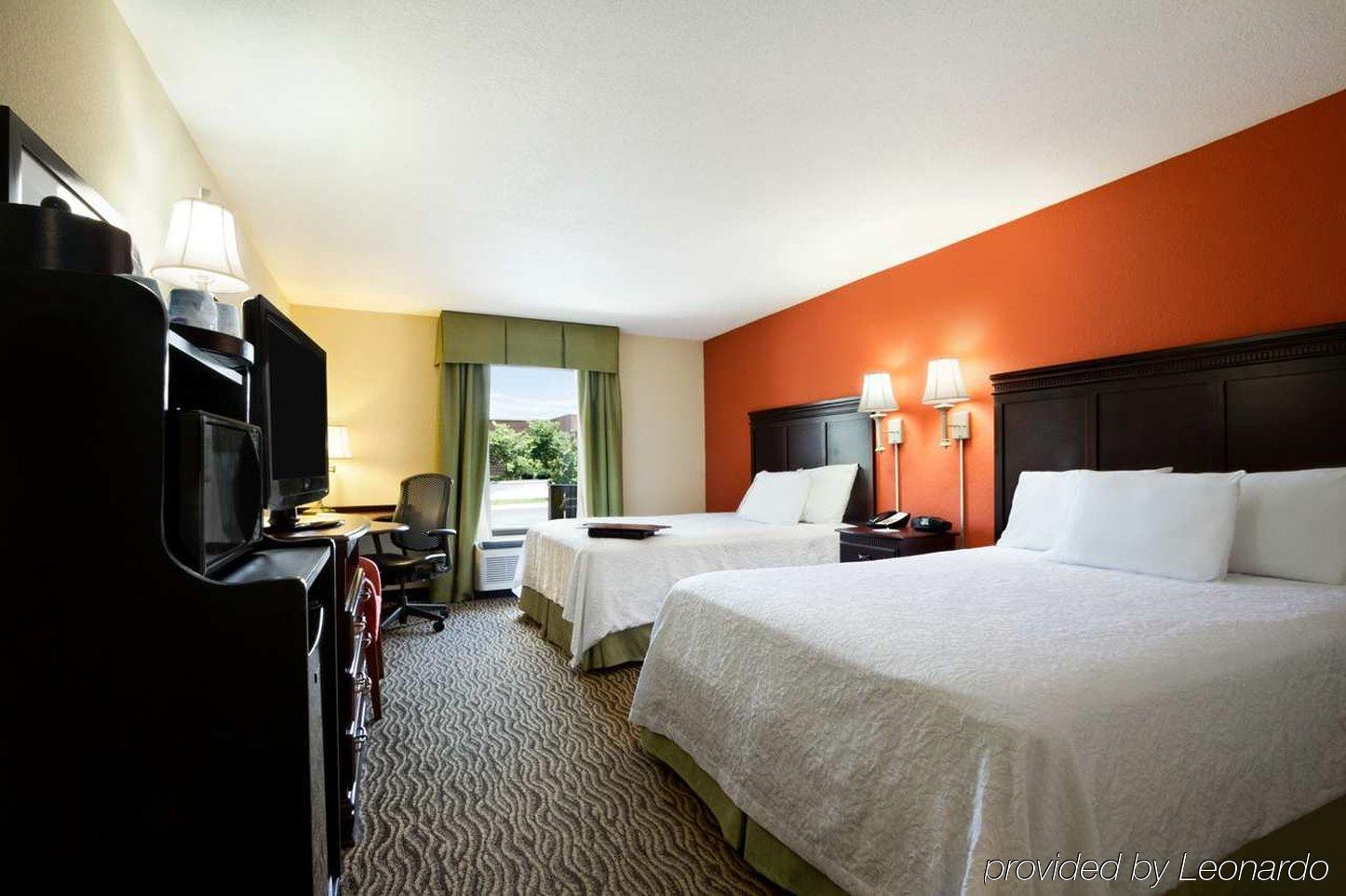 Hampton Inn Lenoir City Exterior photo