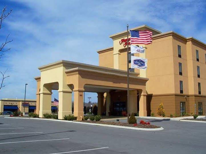 Hampton Inn Lenoir City Exterior photo
