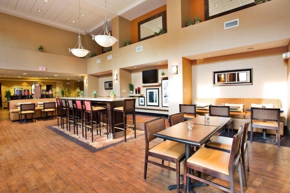 Hampton Inn Lenoir City Exterior photo